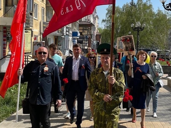 Барнаульский депутат Алексей Маликов принял участие в марше «Бессмертного батальона»
