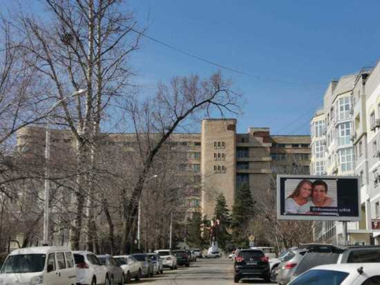 «В Хабаровске нужны платные парковки?»: до конца опроса осталось три дня