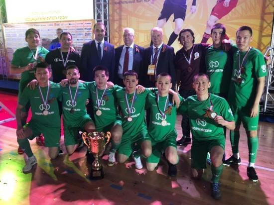 Сборная СВФУ выиграла бронзовую медаль чемпионата России по мини-футболу