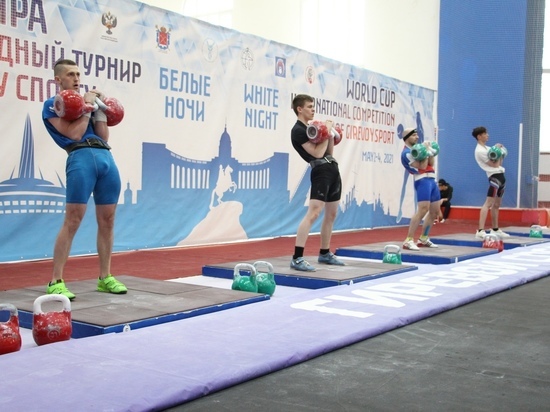Ивановский студент завоевал "золото" на международном турнире по гиревому спорту