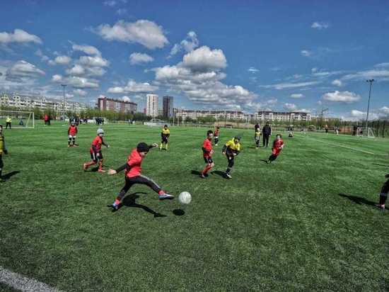 Футбольный фестиваль в Невинномысске собрал около 60 команд