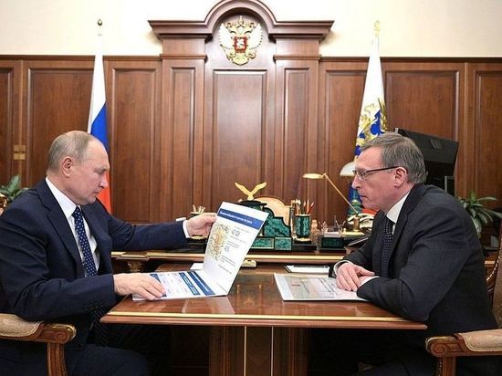 Омский губернатор на встрече с Путиным обсудил экономику, дороги и АПК