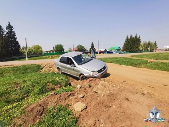 Житель Башкирии не заметил угон своей машины, которая попала в ДТП