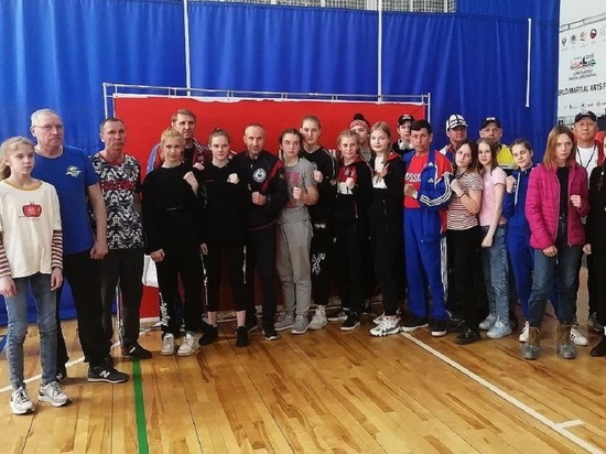 Юные спортсменки из Серпухова стали лучшими в соревнованиях по боксу