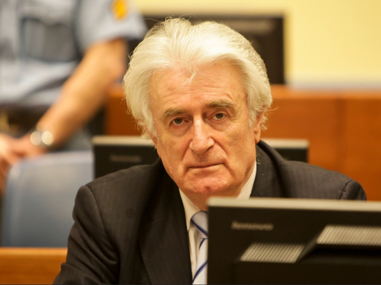 Бывший лидер боснийских сербов своей вины в военных преступлениях не признал