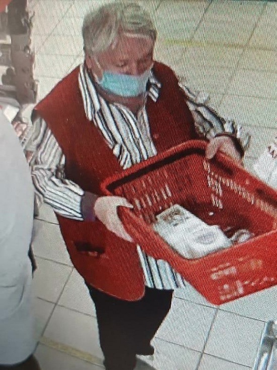 Не в меру находчивая костромская пенсионерка унесла из магазина чужой кошелек
