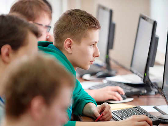 Ивановских подростков приглашают в профильный лагерь "Летняя IT-школа"