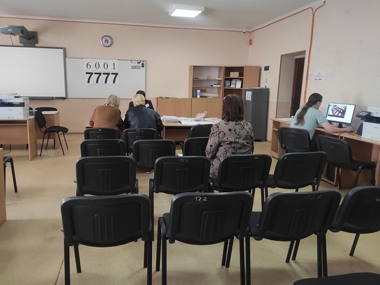В Донецке прошел пробный ЕГЭ по обществознанию