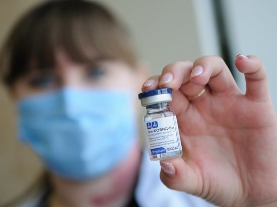 В Тамбовской области от коронавируса вакцинировались более 100 тысяч человек
