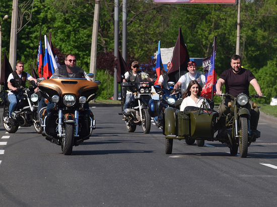 В Донецке "Ночные волки" открыли мотосезон