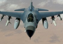 Израильские военные самолеты проводят боевую операцию в секторе