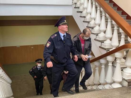 Дело об убийстве 8-летней сахалинки начали рассматривать по существу