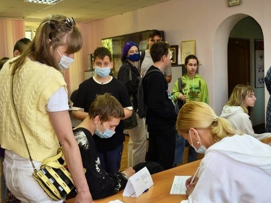 Более шестисот человек посетили Ярмарку временных рабочих мест в Серпухове