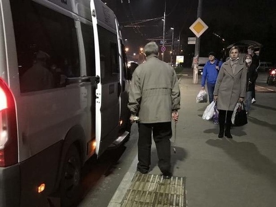 Брянец пожаловался, что водители маршруток не пустили его на передние сидения