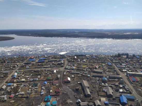 Паводок 2021: жителей Якутска и 12 районов Якутии просят подготовиться