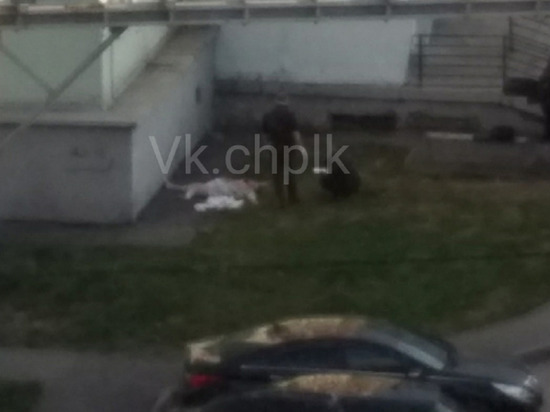 Пожилая женщина выпала из окна девятого этажа в Ленинске-Кузнецком