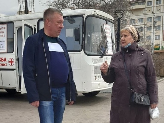 Вице-премьер Гурулев взял на контроль темпы вакцинации в Забайкалье