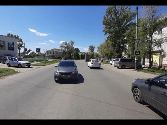 В Балаково под колесами иномарки пострадала девятилетняя девочка