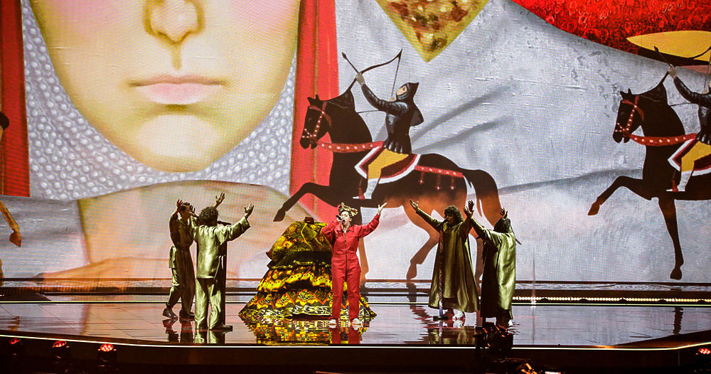 Манижа стала хедлайнером полуфинала "Евровидения 2021": фото нарядов и эмоций 