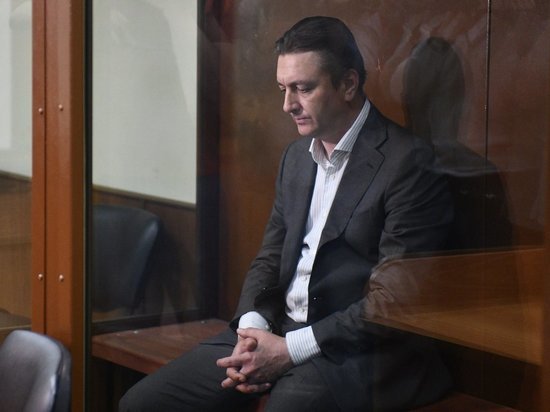 Суд не смог отобрать коллегию для экс-главы Раменского района, обвиняемого в убийстве любовницы