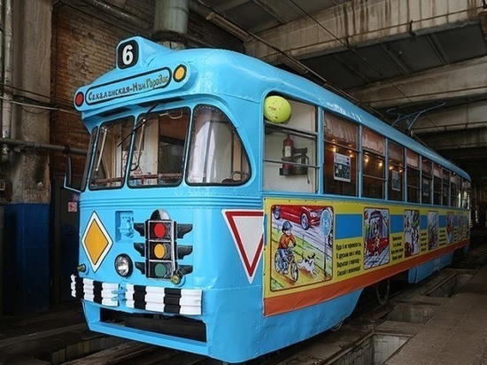 Мэрия Владивостока продала ржавые трамваи за 1,3 млн рублей