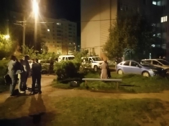 В Ярославле из-за запаха газа ночью эвакуировали жильцов многоэтажки