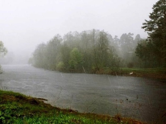 МЧС из-за дождей прогнозирует повышение уровня воды в реках Тувы