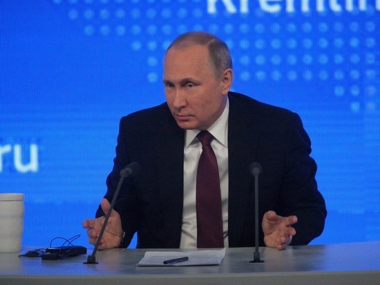 Путин поддержал предложение присвоить звание «Город трудовой доблести» 11 городам