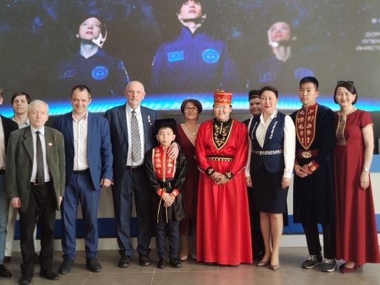 Школьники Калмыкии внесли вклад в создание фильма о космонавтике