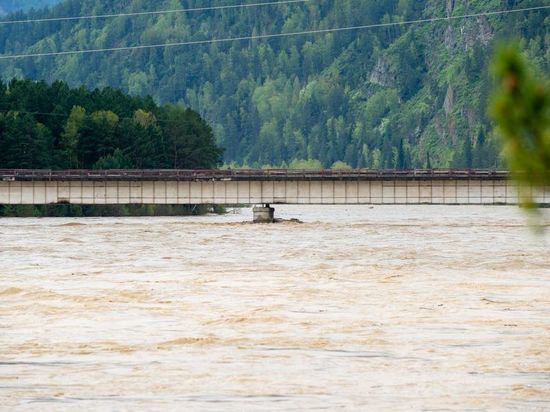На всей территории Хакасии введен режим ЧС из-за паводка
