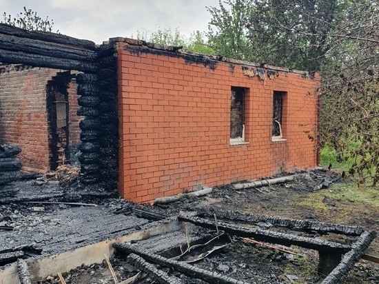 В Рязанской области у 89-летней труженицы тыла сгорел дом
