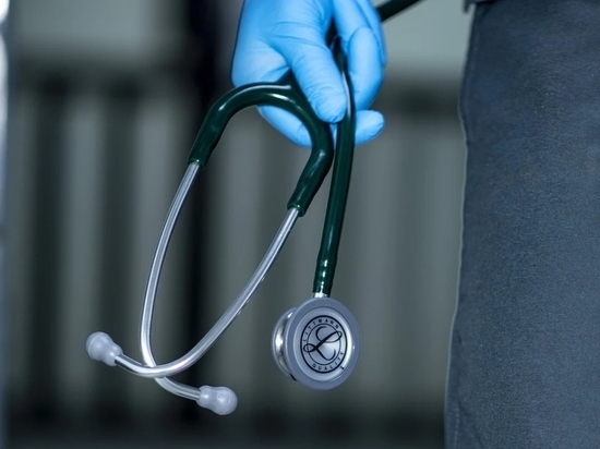 Красноярским врачам могут урезать стимулирующие выплаты за повышение объема работ