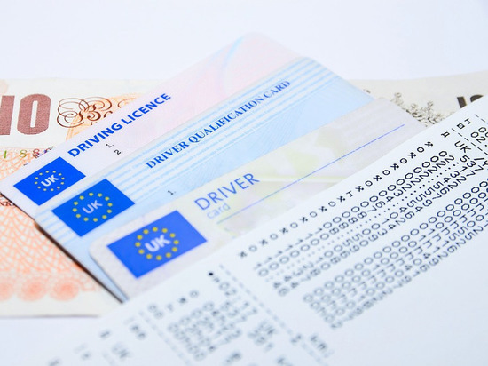 До года тюрьмы грозит смолянину за поддельные водительские права