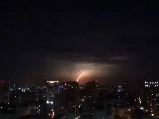 Зарницу наблюдали в небе над Новосибирском в ночь на 23 мая