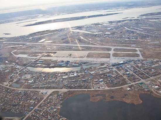 В аэропорту Якутска началась реконструкция взлетно-посадочной полосы