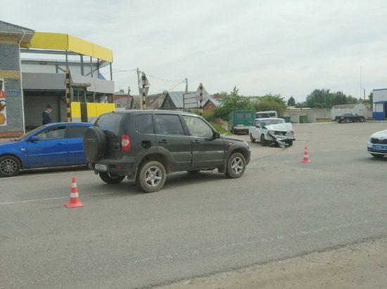 В Йошкар-Оле два человека пострадали в ДТП утром 25 мая