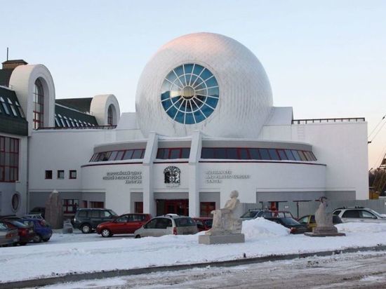 В «мулдашевском» центре глазной хирургии в Уфе проходят обыски