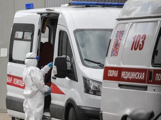 В Петербурге перед чемпионатом Европы по футболу ухудшается ситуация с коронавирусом