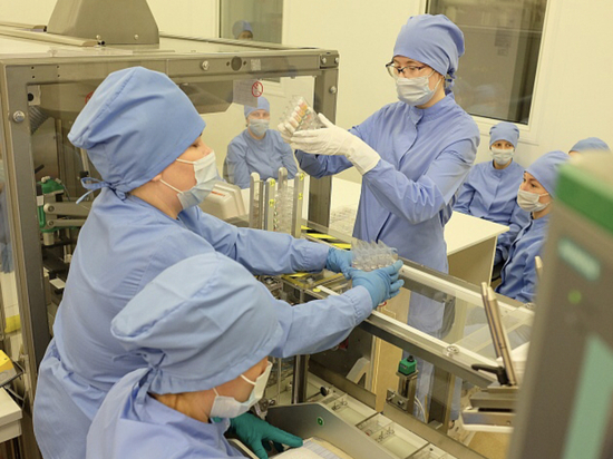 На производство вакцины «КовиВак» инвестируют более 40 миллионов