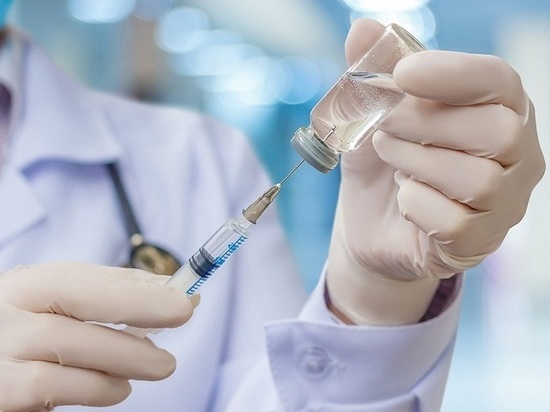 В Калмыкии проблем с вакцинацией от ковида нет, заверили чиновники