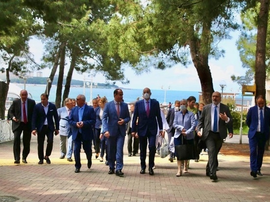 В Геленджик приехали представители правительства Греции