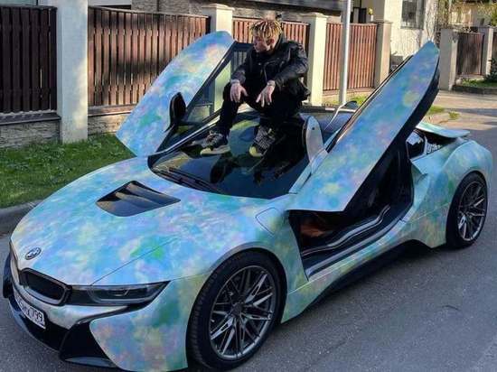 Рэпер из Новосибирска Элджей предложил взятку 700 тысяч сотруднику ГИБДД