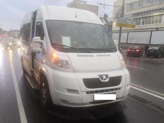 В Брянске пострадала в ДТП пассажирка маршрутки
