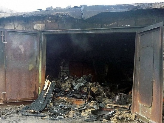 В Ивановской области сгорели гараж с автомобилем