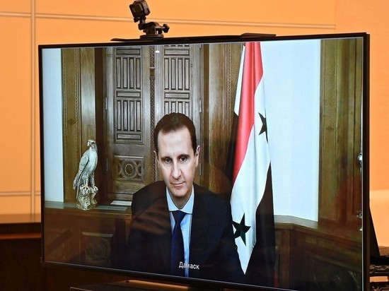 Путин поздравил Асада с переизбранием и пообещал поддержку
