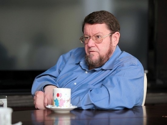 Сатановский рассказал об "истерящих из-за климакса" США