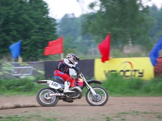 Почти две сотни спортсменов выступили на соревнованиях по мотоспорту в Серпухове