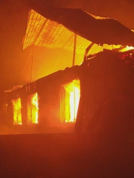 Жертвой ночного пожара в Татарстане стала женщина, ее муж и сын чудом спаслись