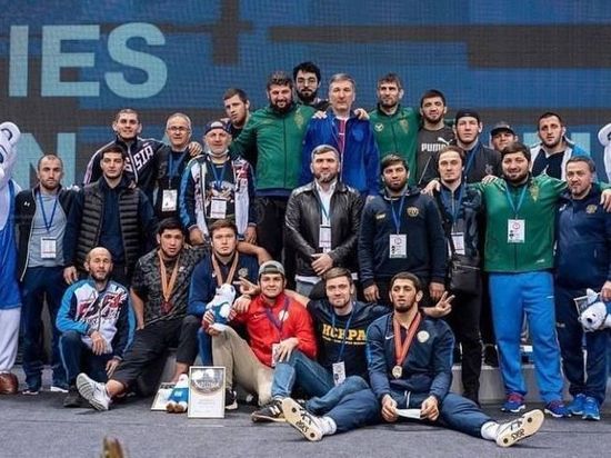 Дагестанские борцы стали лучшими на турнире в Красноярске