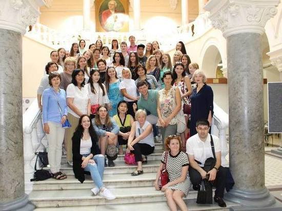 Волгоградские выпускники школы межэтнической журналистики стали лучшими на конференции в Москве